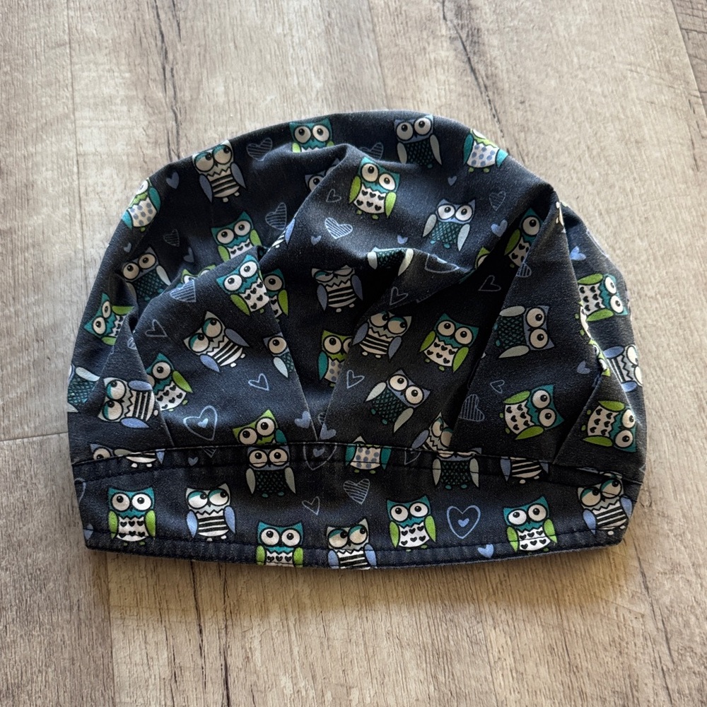 Owl Print Bouffant Cap